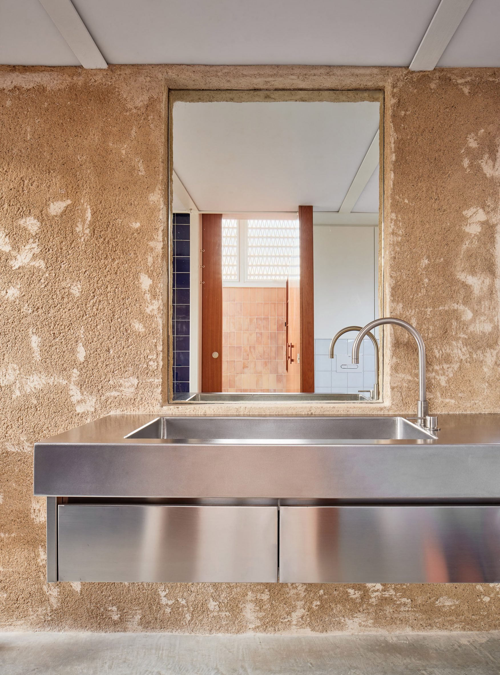 Casa Tres Patis by Twobo Architectura